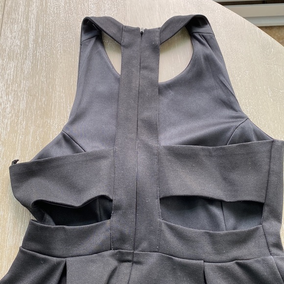 Lulu skater dress size small - Picture 3 of 3